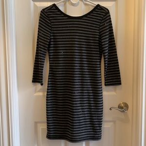 Express 3/4 sleeve dress